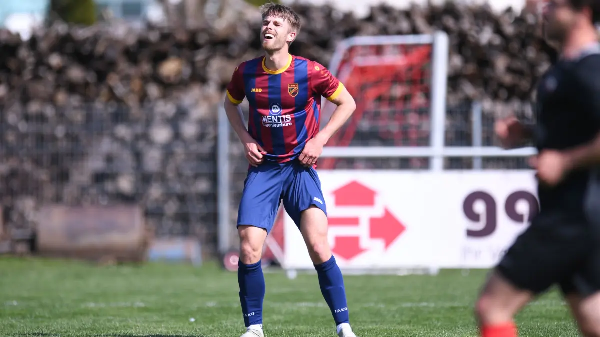 GER, TSV Harthausen/Scher - SSC Tuebingen, Fussball, Landesliga 3Wuerttemberg, Spielzeit 2025/2026, 11.04.2026: Jonathan Charlier (SSC Tuebingen)
GER, TSV Harthausen/Scher - SSC Tuebingen, Fussball, Landesliga 3Wuerttemberg, Spielzeit 2025/2026, 11.04.2026
Foto: Eibner-Pressefoto/Moritz Liss