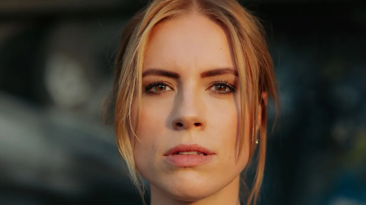 GZSZ-Schurkin Zoe Lopez (Lara Dandelion Seibert) will gleich sieben Serienrollen töten.