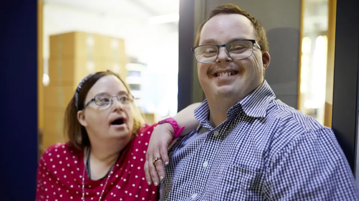 Schau die Anschaffung einer Brille ist für manche Menschen mit Behinderung finanziell eine Hürde. In solchen Fällen kann die Stiftung der Lebenshilfe Gutes tun.