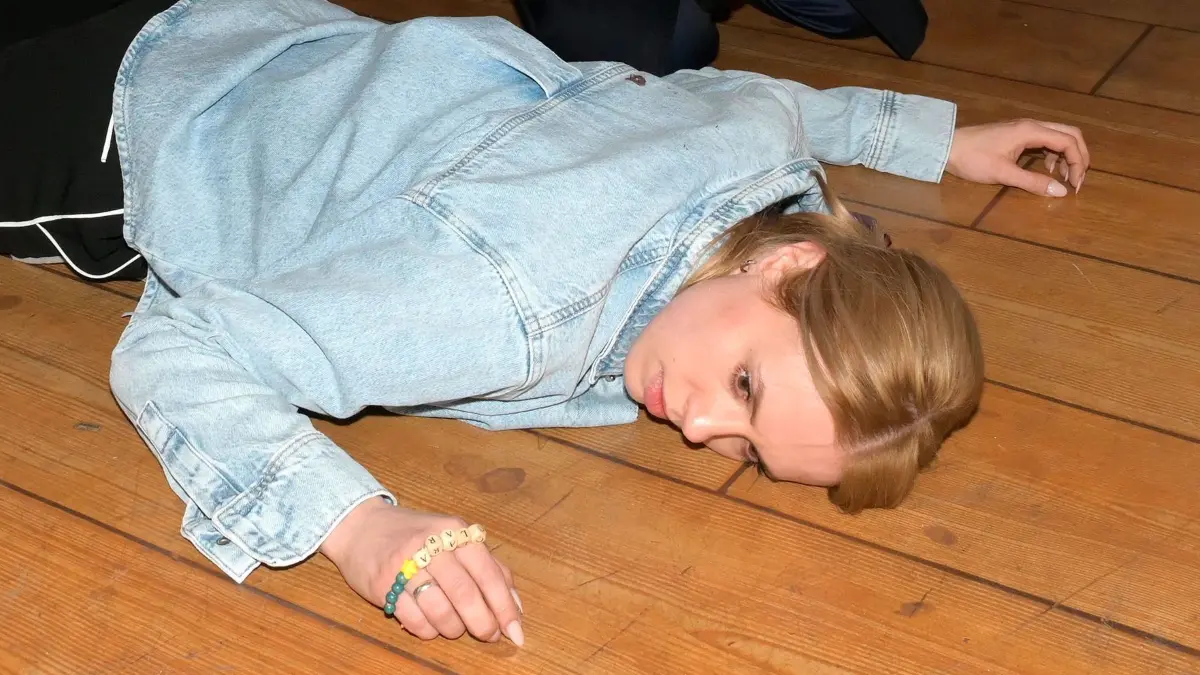 Todesdrama bei GZSZ: Zoe (Lara Dandelion Seibert) wurde ermordet.