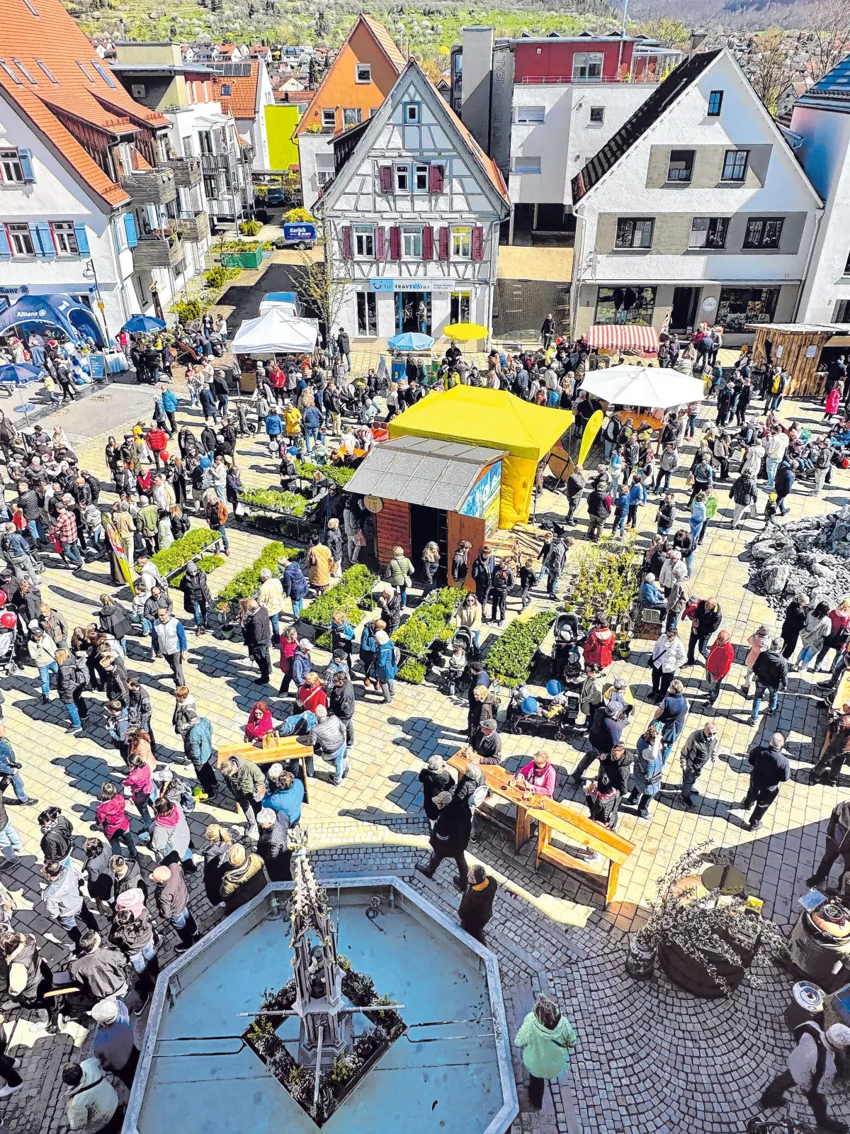 Marktplatz⇥Gemeinde Dettingen an der Erms