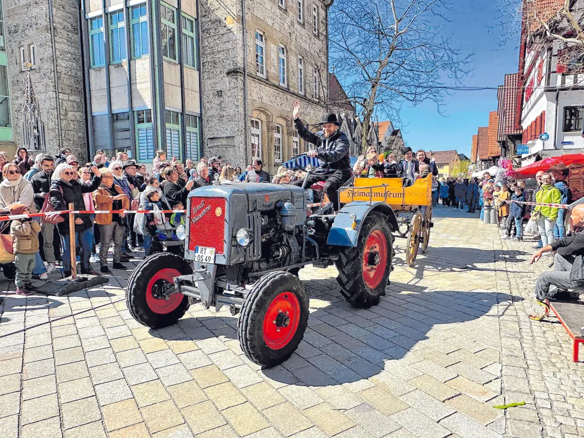 Traktor⇥Gemeinde Dettingen an der Erms