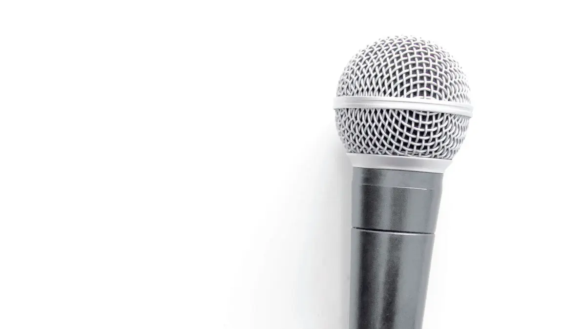 BEACHTEN: NPG-LIZENZ: Mikrofon, Kabel,Download 107365988 am 12.4.2016 für PEAK15