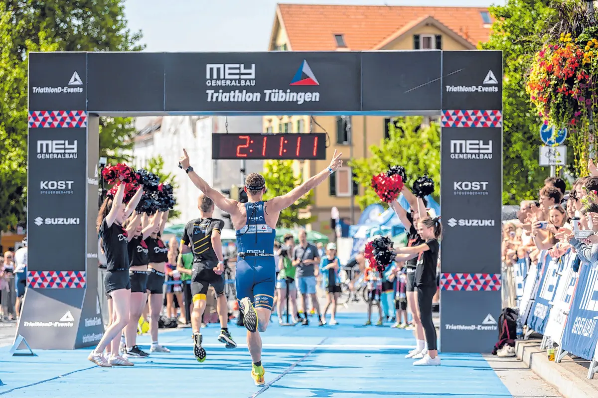 Mey Generalbau Triathlon Tübingen 2025.⇥Silas Stein