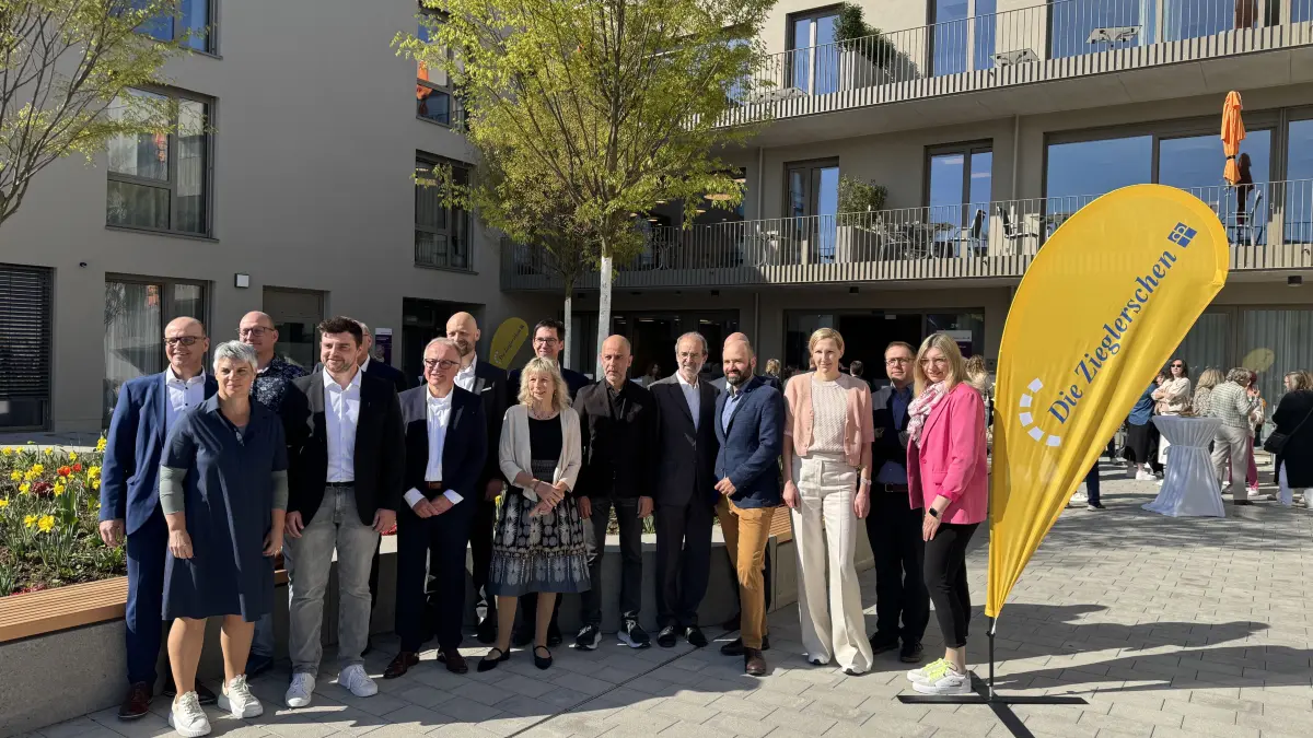 Großer Bahnhof zur Eröffnung des Neuen Pflegeheims in der Langen Gasse Kusterdingen