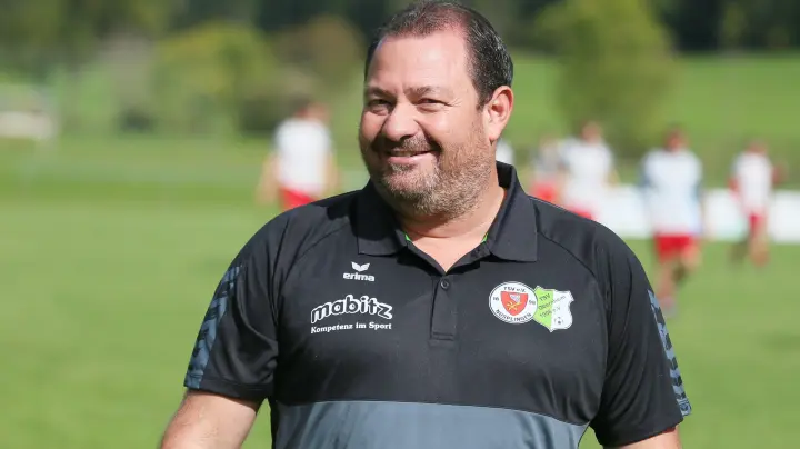 Nusplingen/Obernheim vor Topspiel gegen Tuningen: SGM Trainer Enrico Sisto erklärt den Erfolg