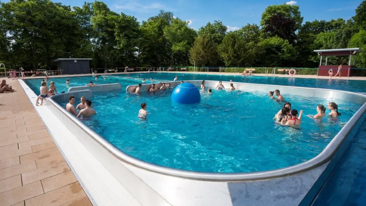 Stuttgart Freibad Killesberg