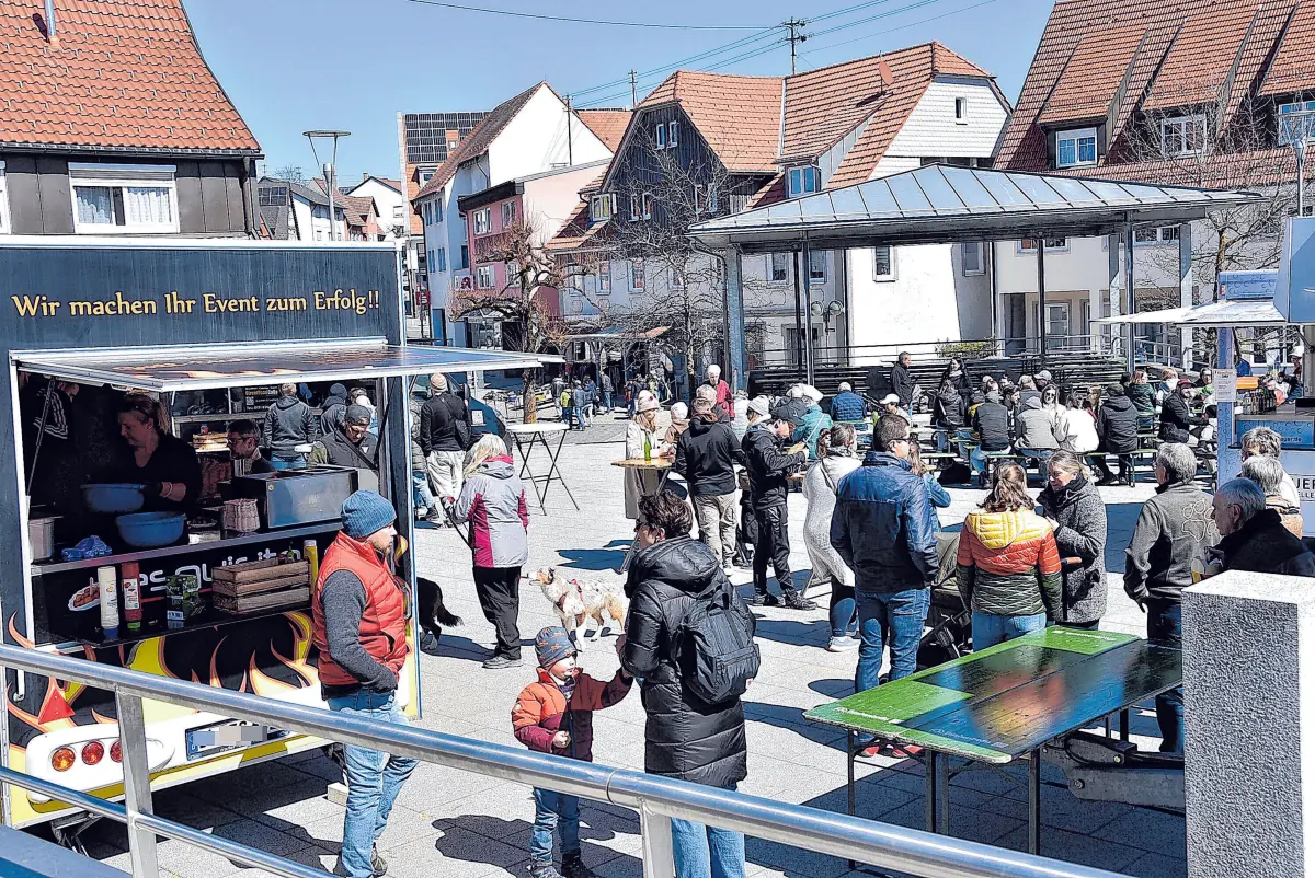 Das Frühlingsfest desHGV Meßstetten mit verkaufsoffenem Sonntagist ein Event fürJung und Alt.⇥Fotos: Rüdiger Wysotzki
