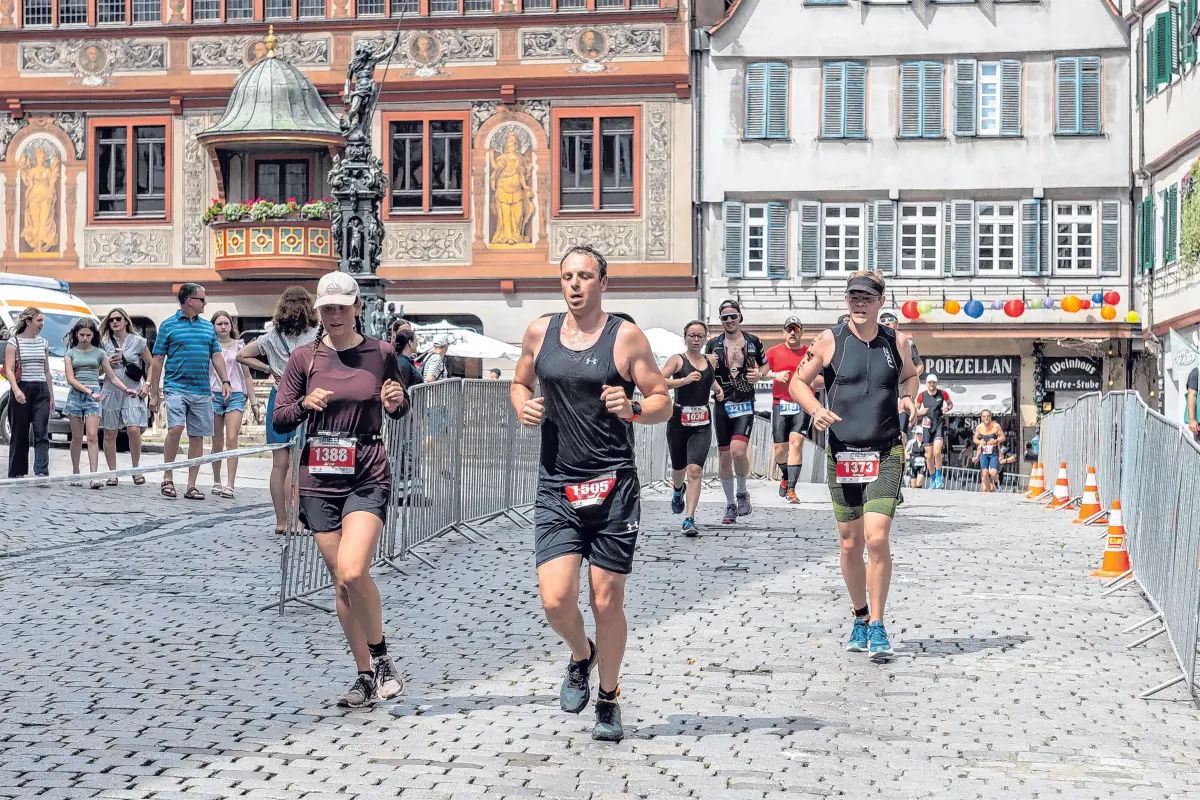 Mey Generalbau Triathlon Tübingen 2025.⇥Silas Stein
