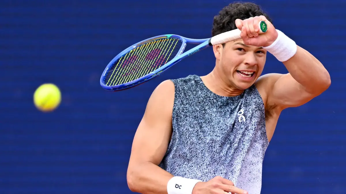 Tennis: ATP-Tour - München: 18.04.2026, Bayern, München: Tennis: ATP-Tour - München, Einzel, Männer, Halbfinale. Molcan (Slowakei) - Shelton (USA). Ben Shelton in Aktion. Foto: Sven Hoppe/dpa +++ dpa-Bildfunk +++