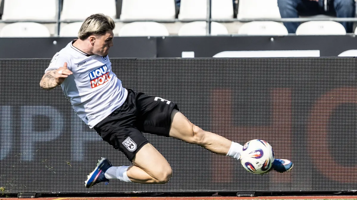 Fussball, Saison 2025/2026, 3. Liga, Donaustadion Ulm, 34. Spieltag, SSV Ulm 1846 Fußball - TSV Havelse, 18.04.2026: Fussball, Saison 2025/2026, 3. Liga, Donaustadion Ulm, 34. Spieltag, SSV Ulm 1846 Fußball - TSV Havelse, 18.04.2026 18.04.2026, Fussball, Saison 2025/2026, 3. Liga, Donaustadion Ulm, 34. Spieltag, SSV Ulm 1846 Fußball - TSV Havelse, 32 Niklas Kölle SSV Ulm 1846 Fußball Foto: Lucca Fundel Foto: Lucca Fundel Ulm Donaustadion Baden-Württemberg Deutschland *** Football, Season 2025 2026, 3 Liga, Donaustadion Ulm, 34 Matchday, SSV Ulm 1846 Soccer TSV Havelse, 18 04 2026 18 04 2026, Football, Season 2025 2026, 3 Liga, Donaustadion Ulm, 34 Matchday, SSV Ulm 1846 Soccer TSV Havelse, 32 Niklas Kölle SSV Ulm 1846 Soccer Photo Lucca Fundel Photo Lucca Fundel Ulm Donaustadion Baden Württemberg Germany