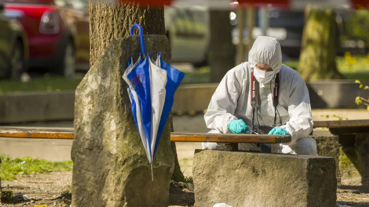 Karlsplatz - Polizei Spurensuche