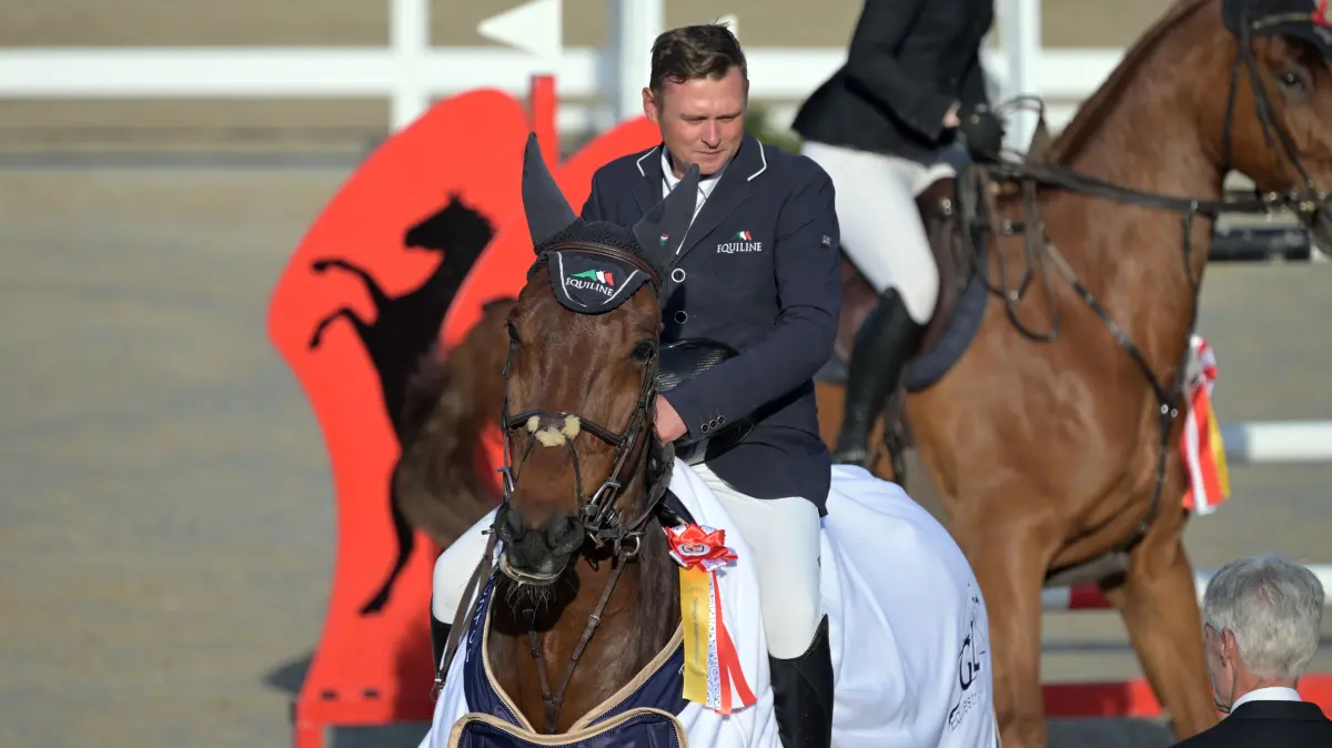 Springreiten , Großer Preis der Stadt Tuebingen , Springpfruefung Klasse S, 19.04.2026 : Sieger des Großer Preis der Stadt Tuebingen Niklas Krieg auf Alexis C 3 vom RFV Donaueschingen
Springreiten , Großer Preis der Stadt Tuebingen , Springpfruefung Klasse S, 19.04.2026
Foto: Eibner-Pressefoto/ Tobias Baur