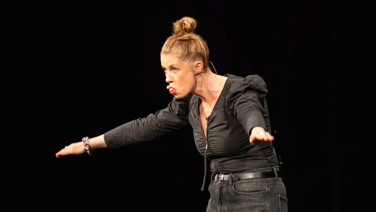 Eislingen Stadthalle Volle Kontrolle / Christine Eixenberger