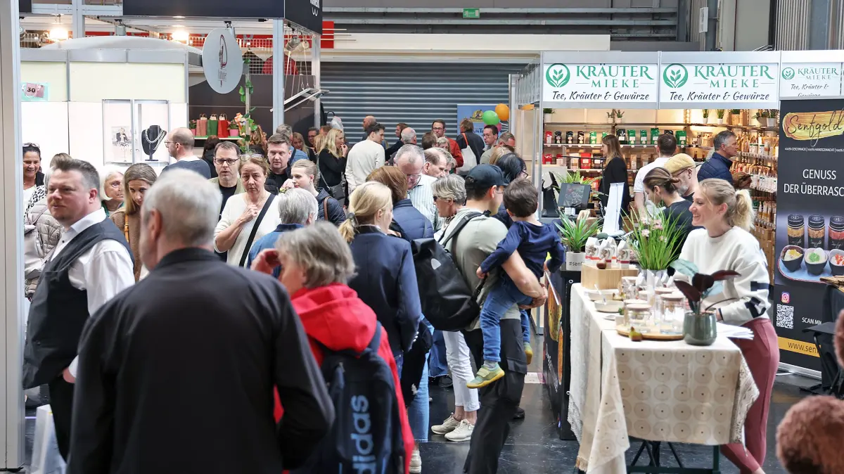 Leben Wohnen Freizeit 2026 Messe Ulm Verbrauchermesse Besucher Ausstellung