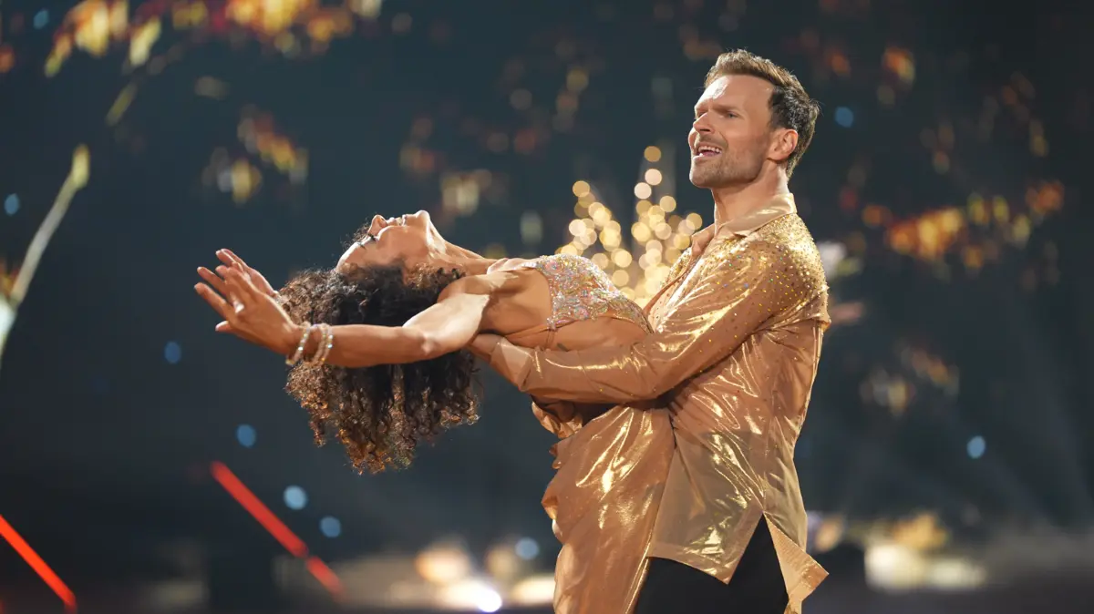 In der siebten Entscheidungsshow von „Let’s Dance“ zeigen die Paare neue Tänze.