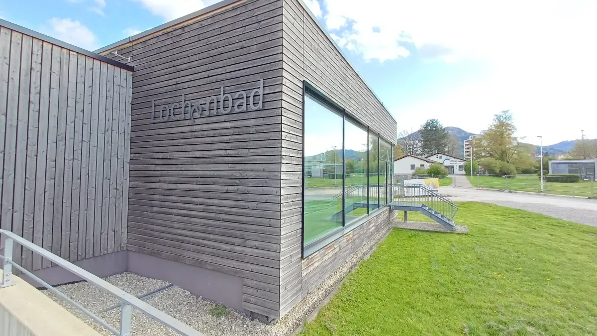 Lochenbad Weilstetten Außenansicht