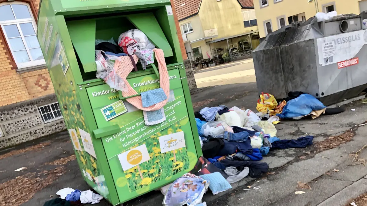 Diese Bilder, wie im November 2025 vor der Onstmettinger Riedschule, sollen der Vergangenheit angehören.