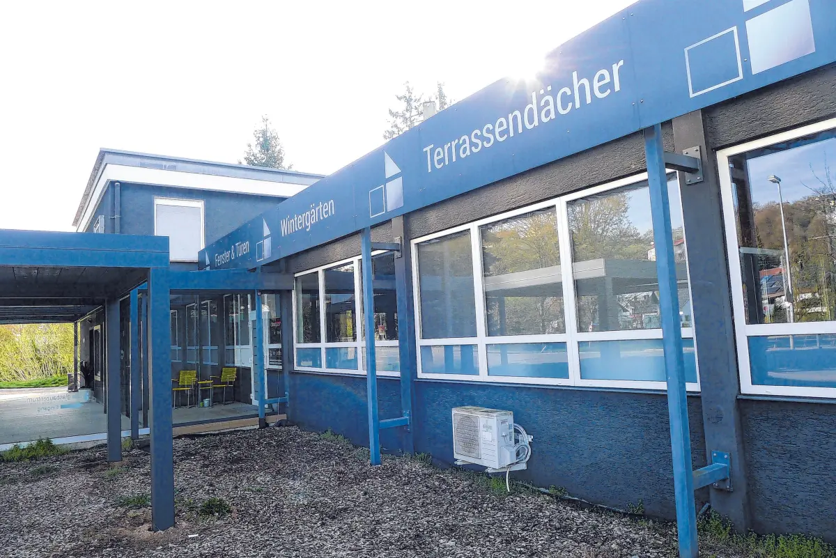 In der Niederlassung in Haigerloch-Stetten gibt es jetzt bis zu 71 Prozent Rabatt auf Ausstellungsstücke.⇥Foto: Selinka