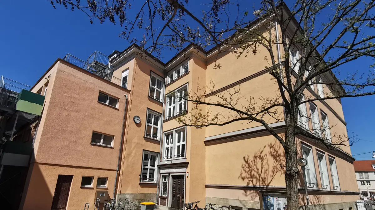 Friedrich-List-Gymnasium Reutlingen, Außenstelle im Spitalhof.