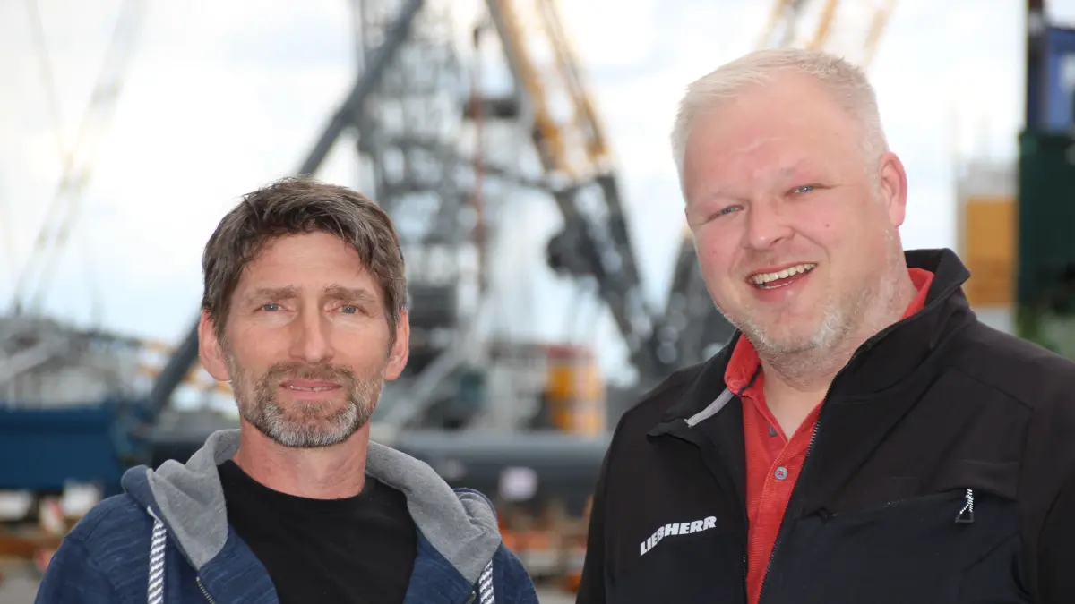 Holger Baur (links) ist neuer Vorsitzender des Betriebsrats am Ehinger Liebherr-Standort.