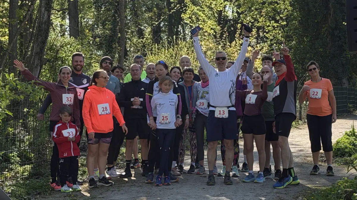 Einige der Teilnehmer des Organspendenlaufs kurz vor dem Start.