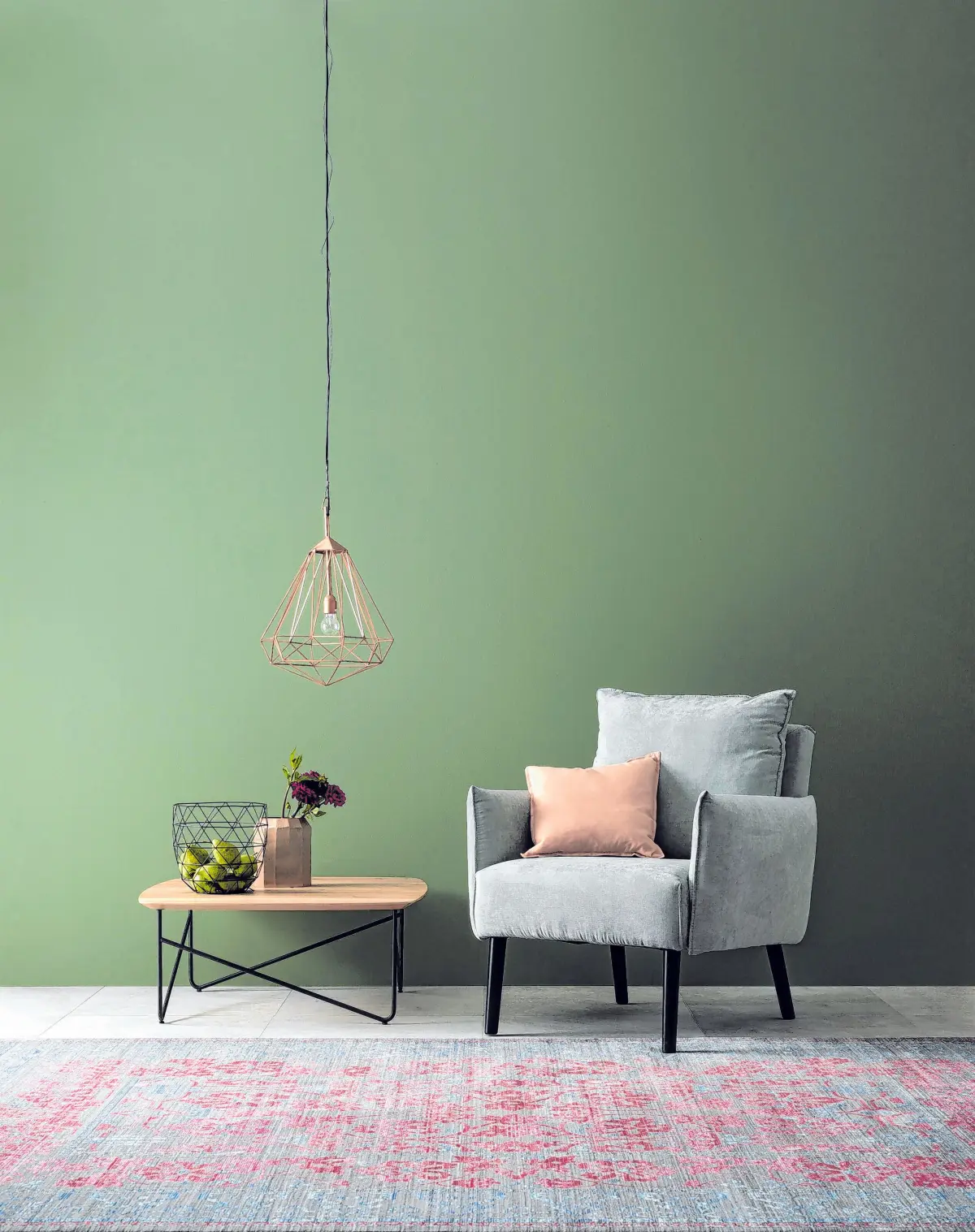 Gegenspieler zum Grün, beispielsweise in Rosatönen, sorgen für die nötige Balance. Foto: djd/SCHÖNER WOHNEN-Kollektio⇥Honorarfrei