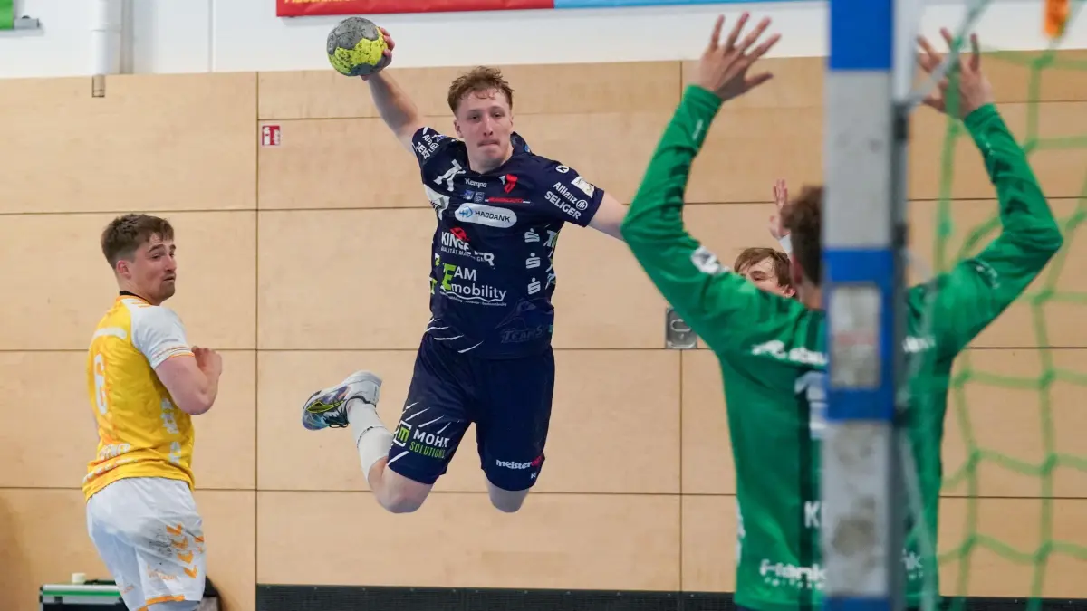 TSV Heiningen - TSB Schwäbisch Gmünd: TSV Heiningen - TSB Schwäbisch Gmünd
Janick Höer (71)