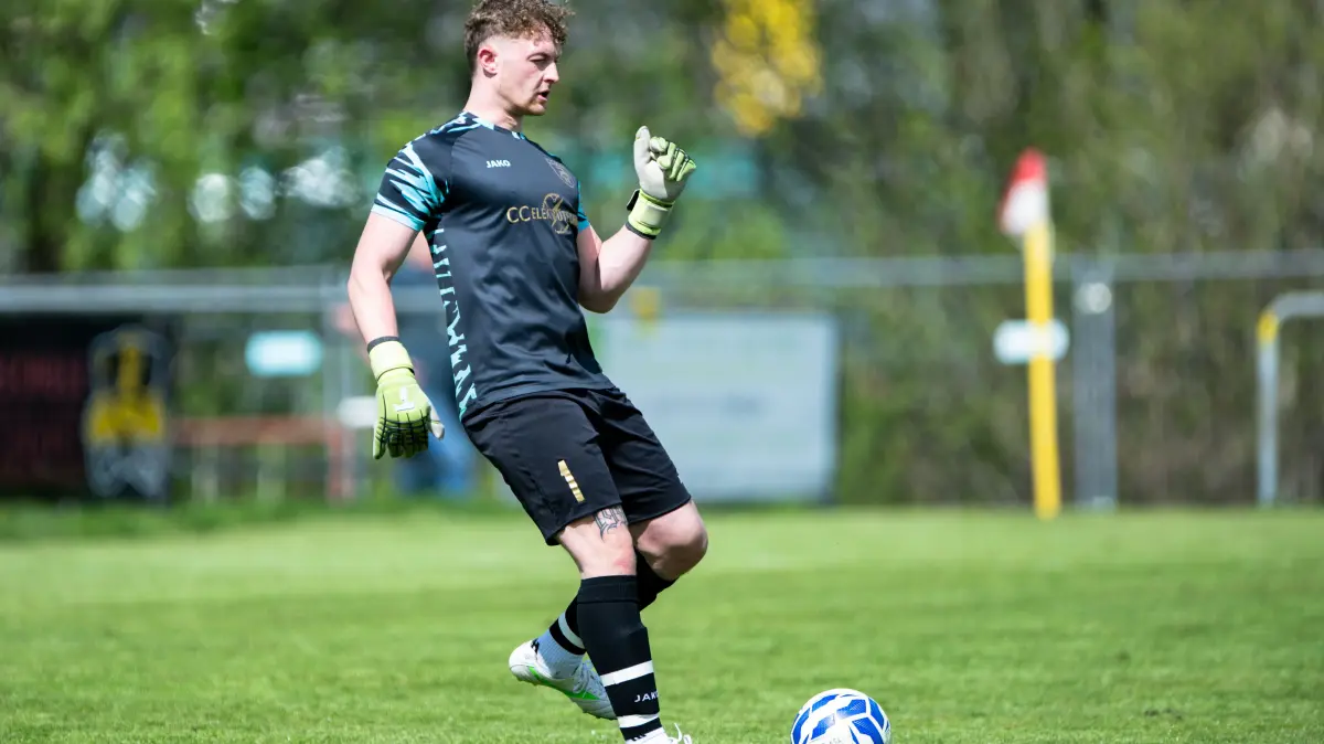 TSV Ofterdingen vs. TSV Hirschau, Bezirksliga Alb, 24. Spieltag, Saison 2025/2026, 26.04.2026, : Vincent Stenzel (TSV Hirschau, #01, Torhueter)
TSV Ofterdingen vs. TSV Hirschau, Bezirksliga Alb, 24. Spieltag, Saison 2025/2026, 26.04.2026,
Eibner-Pressefoto/Andreas Ulmer