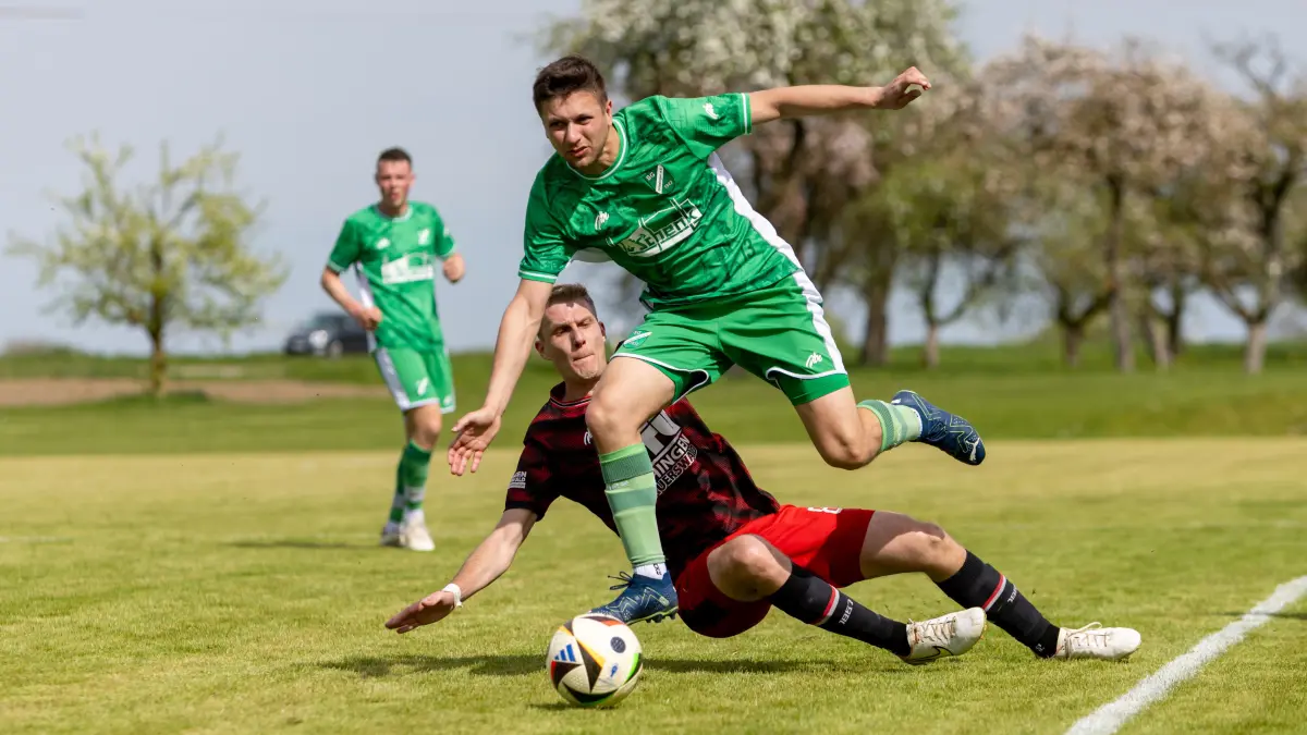 SG Griesingen (grün) - SV Niederhofen 3:0 Fußball Kreisliga A1