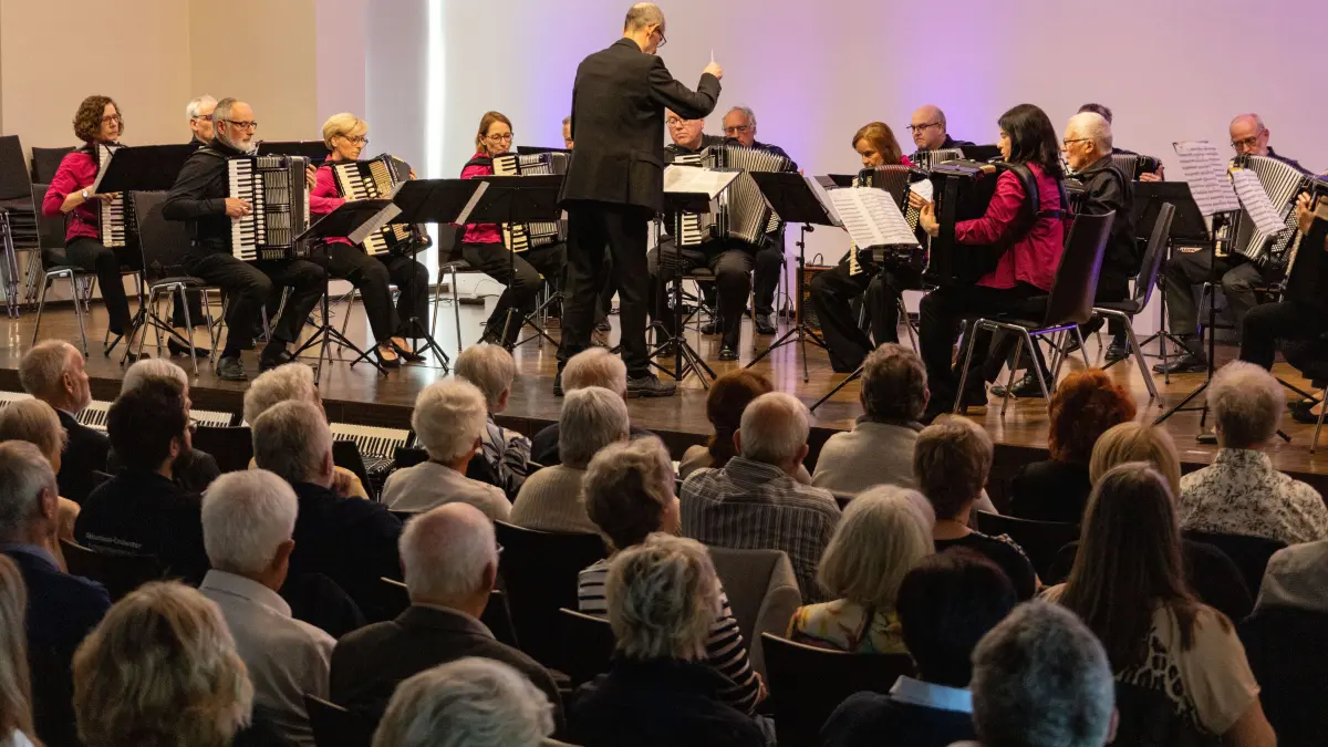 Jubiläumskonzert Akkordeonorchester Ebersbach im Credo