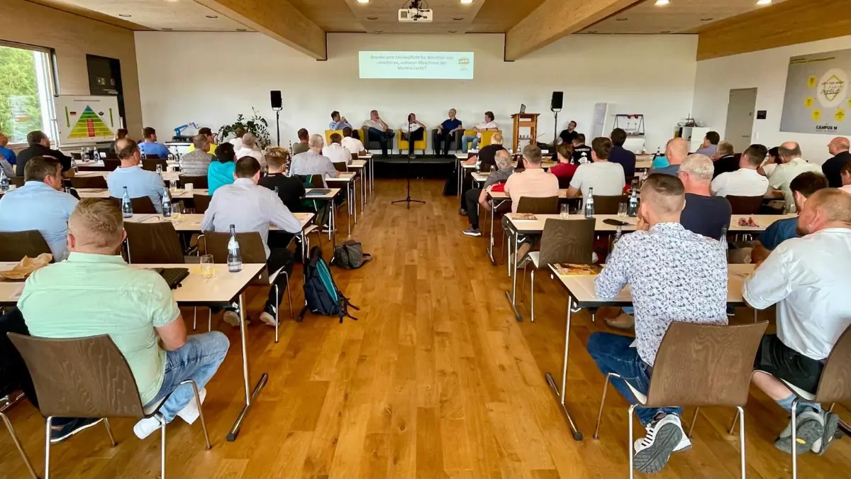 Die AST Safety Academy bietet ein umfangreiches Seminar- und Fortbildungsprogramm