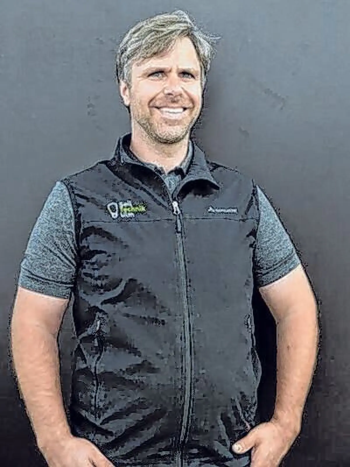 Stefan Biggel leitet den Fachbetrieb für alle Sicherheitslösungen bei Arbeiten in Höhen und Tiefen. SeilTechnikUlm bietet das gesamte Leistungsportfolie in absturzgefährdeten Bereichen.