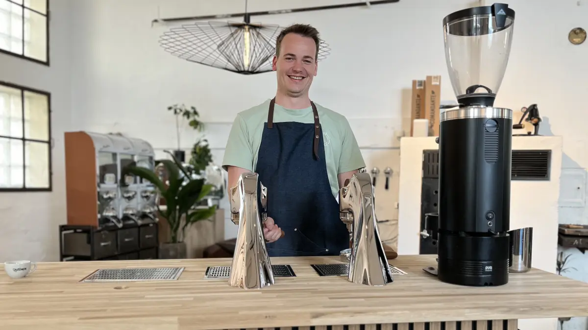 Modbar nennt sich die neueste Anlage, die Marius Geiselhardt für seine Röstschmiede in Neu-Ulm angeschafft hat.