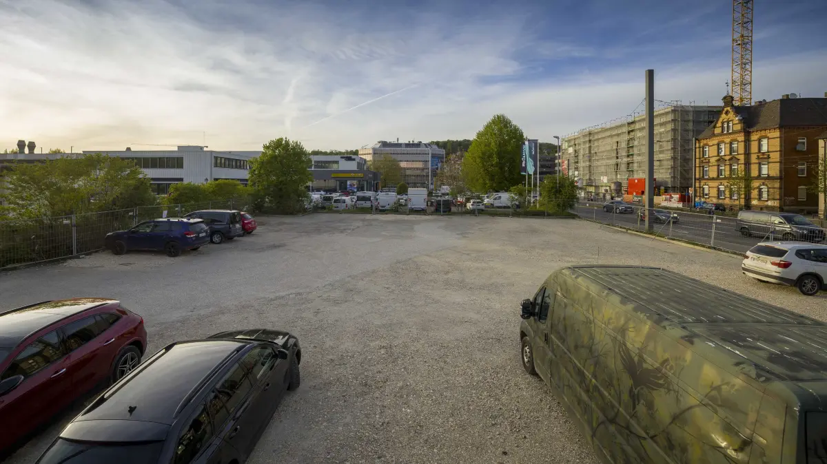 Grundstück Neutorstraße Ecke Zeitblomstraße (neben Hanser & Leiber) soll bebaut werden