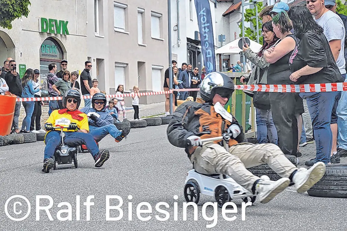 Bentley City Race Hechingen, Foto: Stadtmarketing Hechingen/Ralf Biesinger⇥Ralf Biesinger