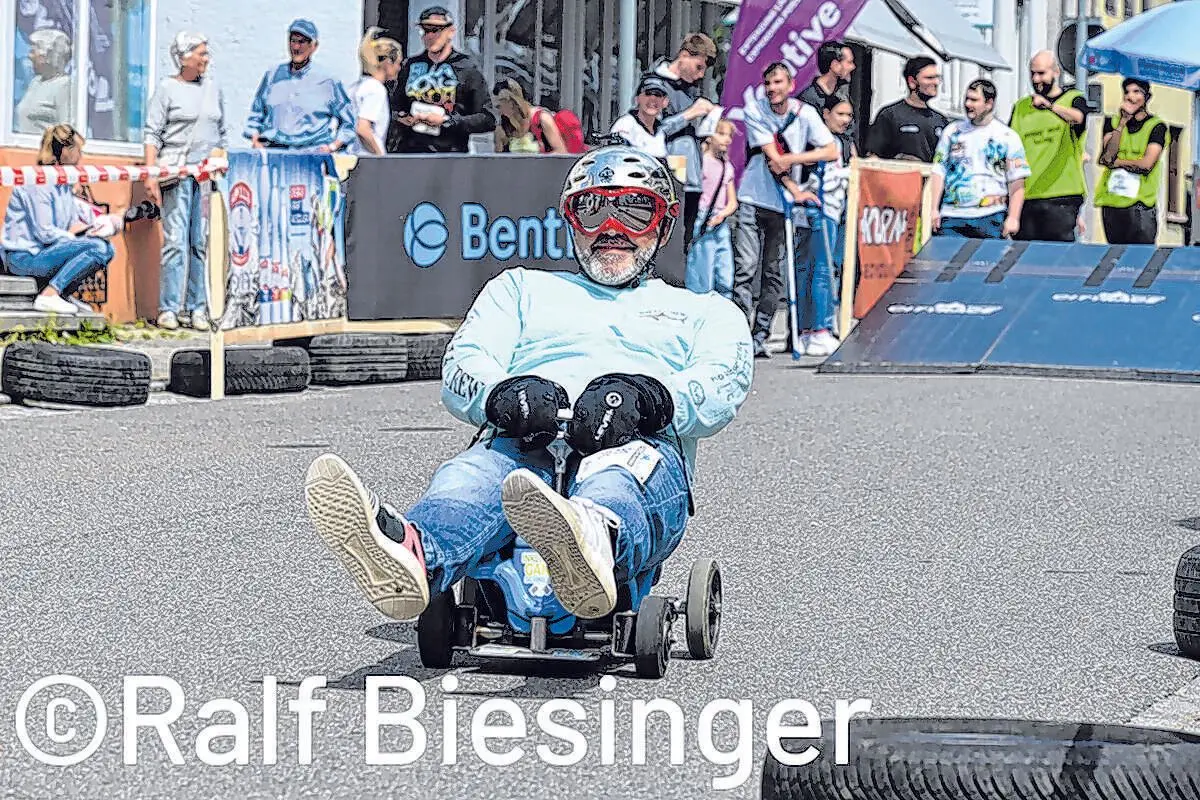Bentley City Race Hechingen, Foto: Stadtmarketing Hechingen/Ralf Biesinger⇥Ralf Biesinger