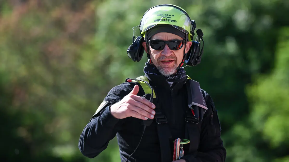 Jochen Dickel, der Leiter der Höhenrettungsgruppe der Berufsfeuerwehr Stuttgart.