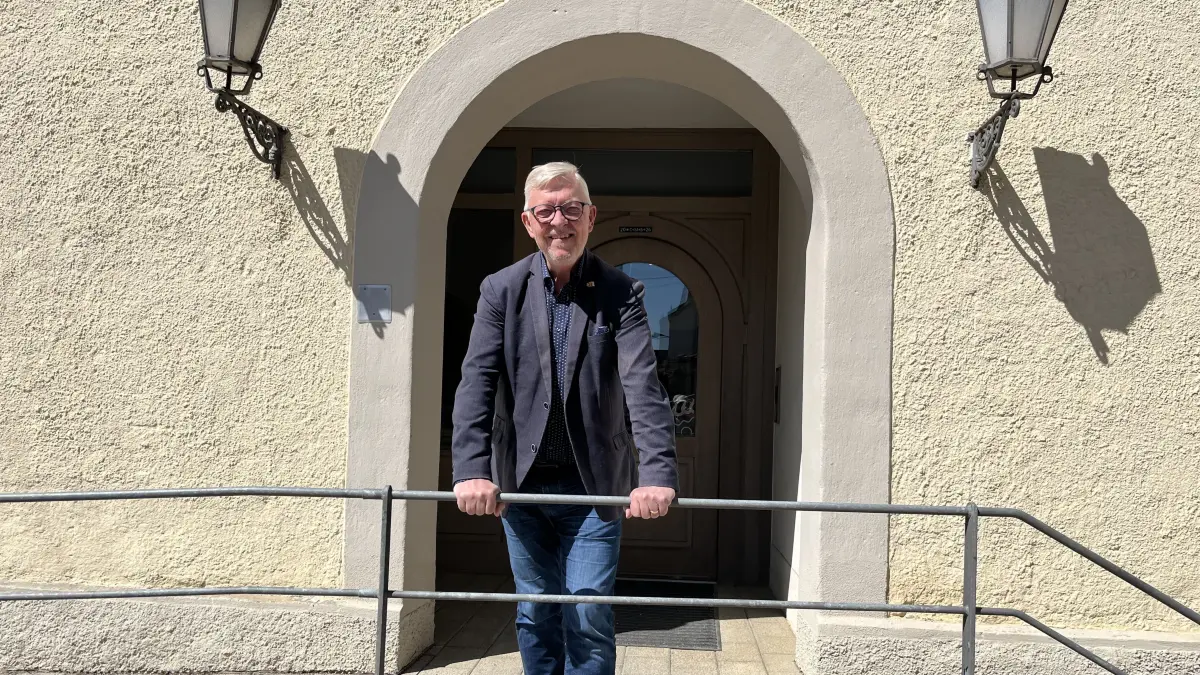 An diesem Donnerstag ist nach 36 Jahren der letzte Arbeitstag von Bürgermeister Bernd Mangold im Berghüler Rathaus.