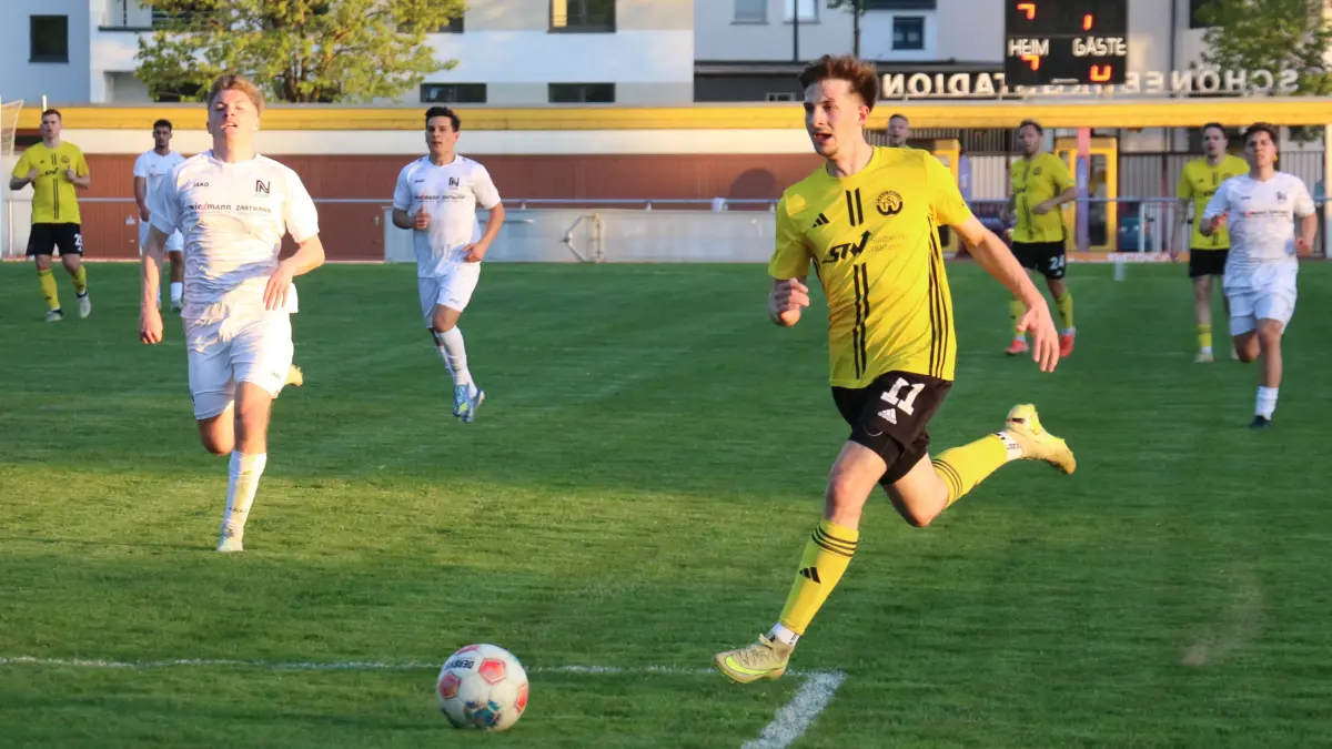 Der TSV Crailsheim (gelb) ist gut in Form und hat zuletzt Neckarsulm mit 5:0 aus dem Stadion geschossen.