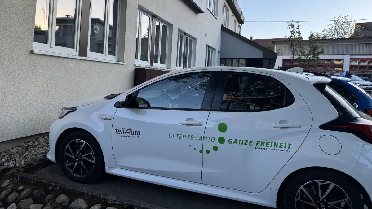Teilauto Neckar-Alb kommt mit drei Elektroautos nach Kusterdingen
