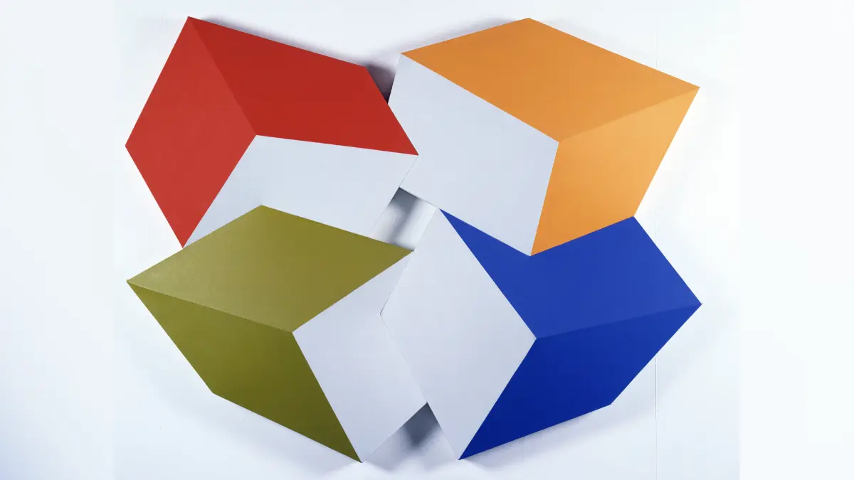 Geometrie, die aus der Wand wächst: „Penetrating Quartet“ (1973) von Charles B. Hinman aus der Sammlung Weishaupt.