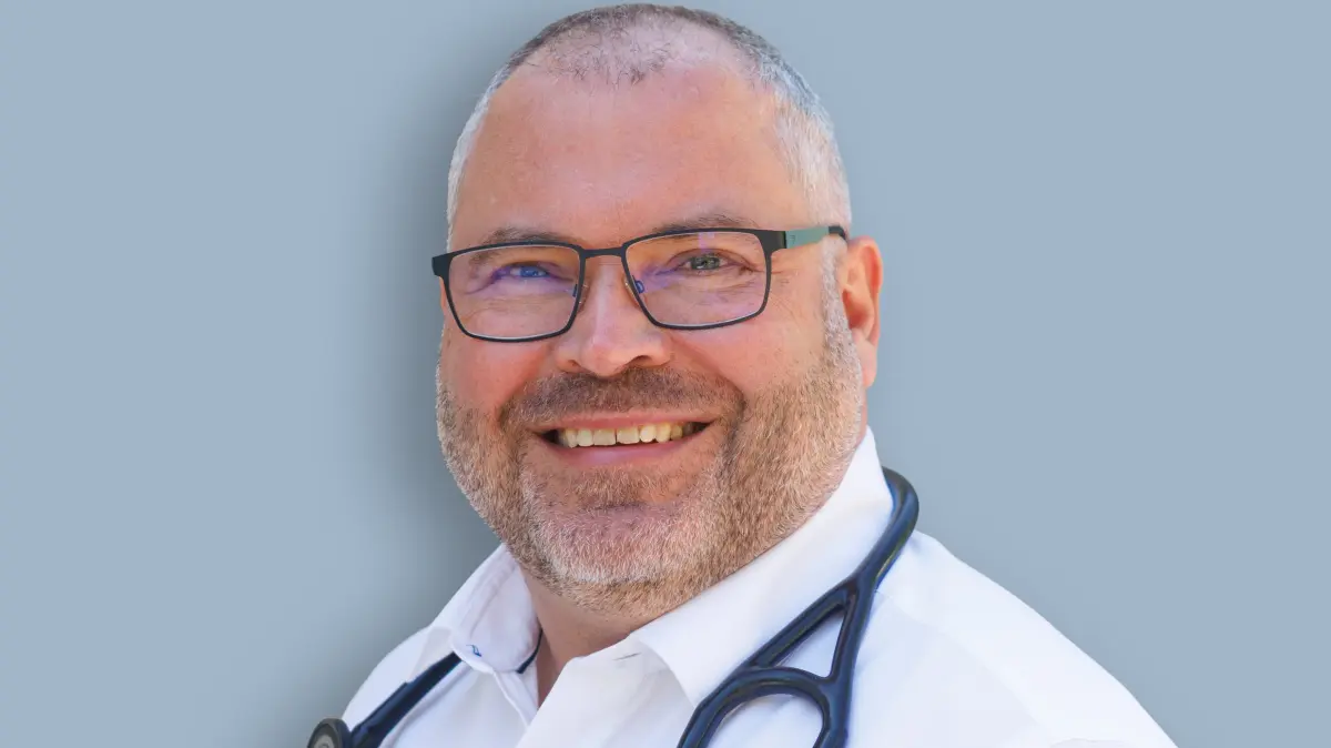 Dr. med. Tim Selzer verstärkt die GoMedicus Hausarztpraxis in Rangendingen.