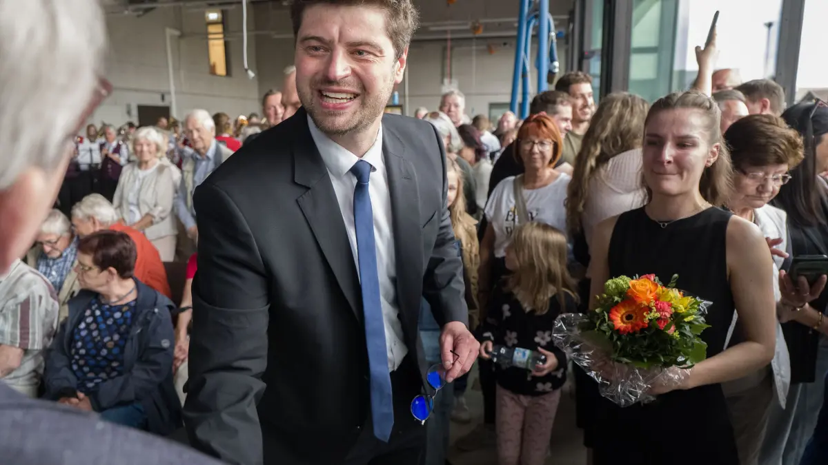 Kusterdingen, Marc Roth gewinnt die Stichwahl knapp vor Jens Deichmann
Aufnahme Klaus Franke 3.5.2026