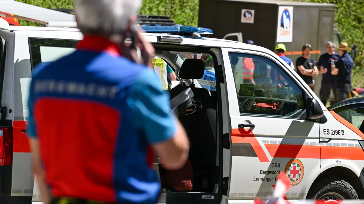 Rettungseinsatz in Falkensteiner Höhle