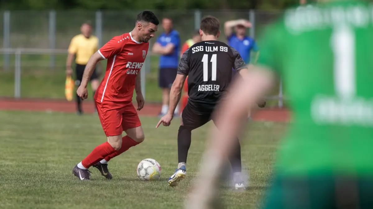 FC Srbija Ulm gegen SSG Ulm Fußball