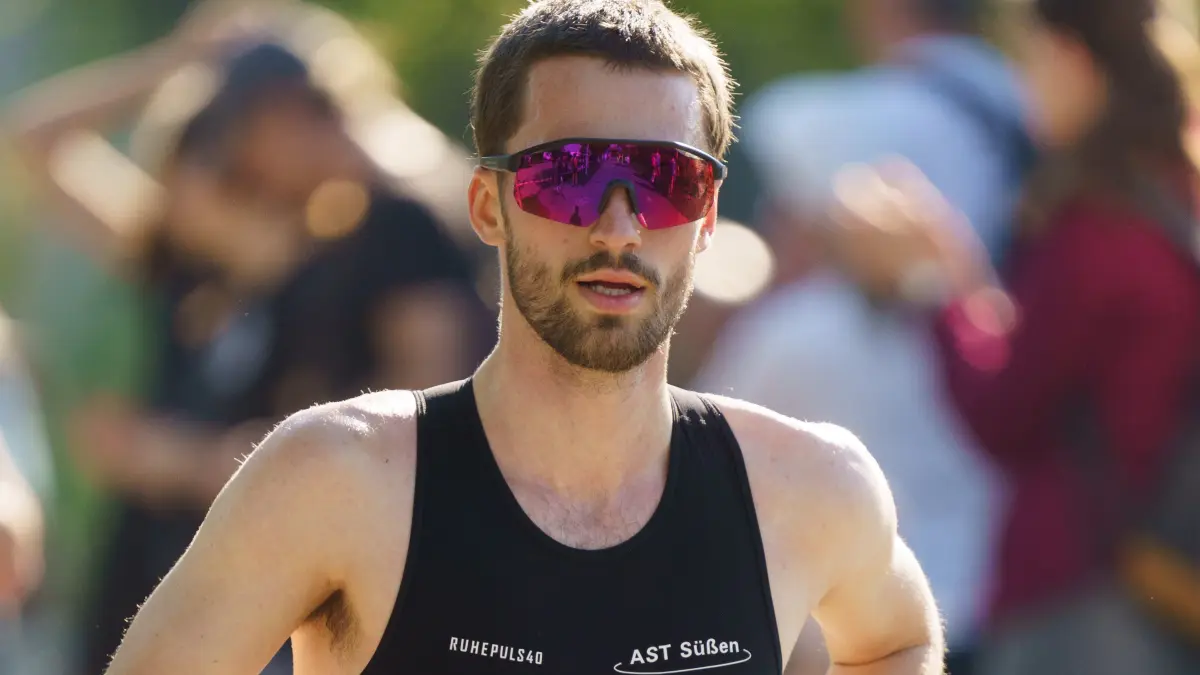 Triathlet Duncan Frey (AST Süßen beim Duathlon in Echterdingen