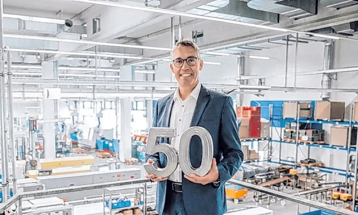 Heutiger Geschäftsführer Reiner Höhn in 2. Generation. Fotos: Unternehmen
