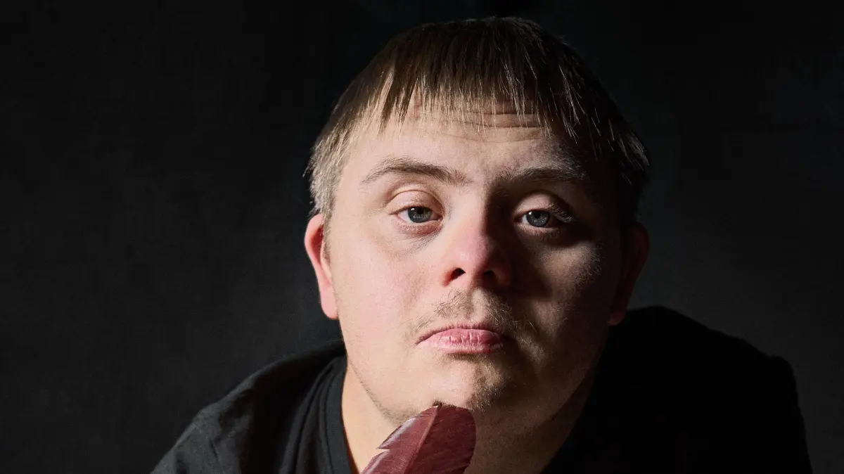 Der Schriftsteller Henri Hirt kommt am 9. Mai nach Tübingen.