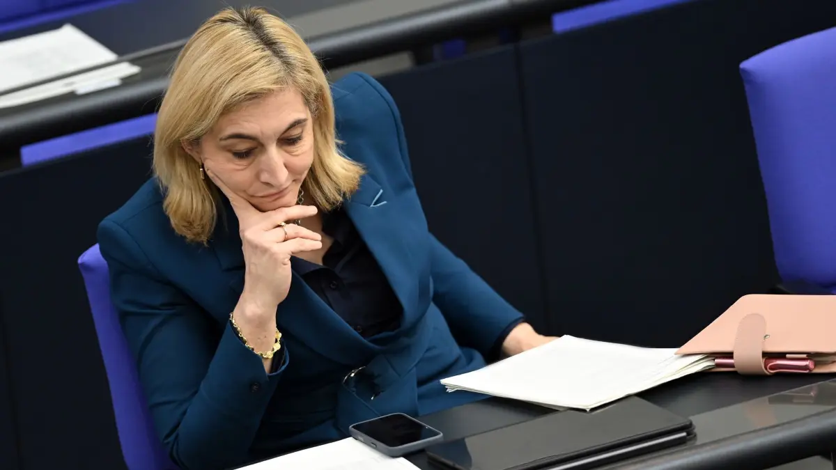 Ministerin Warken
